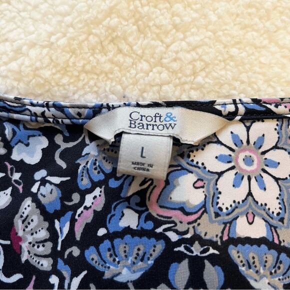 Croft & Barrow Floral Kaleidoscope 3/4 Sleeve Blouse - Picture 6 of 7